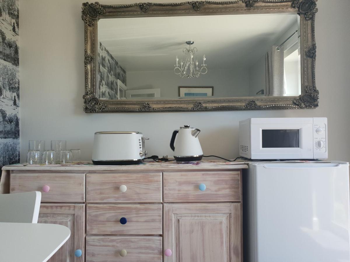 Goshens Farm B&B Wootton Bridge  Dış mekan fotoğraf