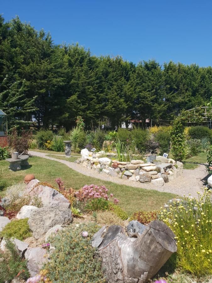Goshens Farm B&B Wootton Bridge  Dış mekan fotoğraf
