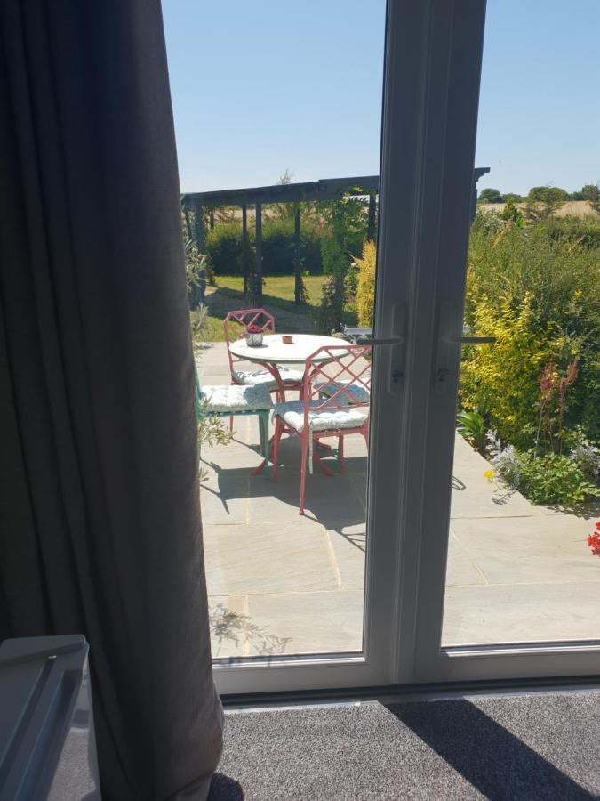 Goshens Farm B&B Wootton Bridge  Dış mekan fotoğraf