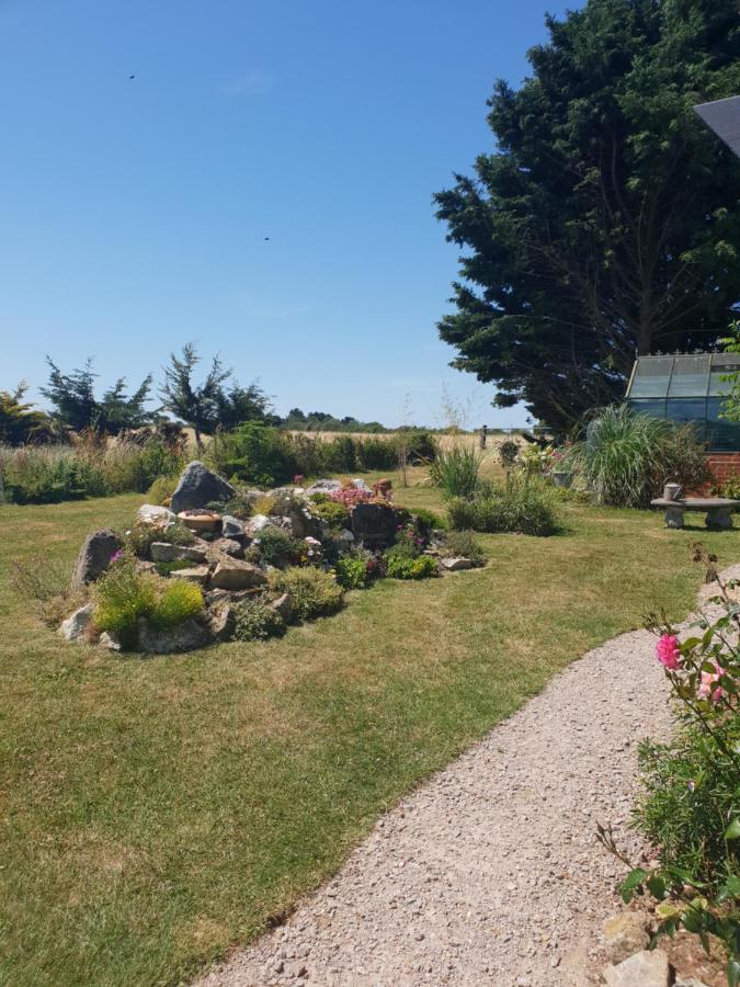 Goshens Farm B&B Wootton Bridge  Dış mekan fotoğraf